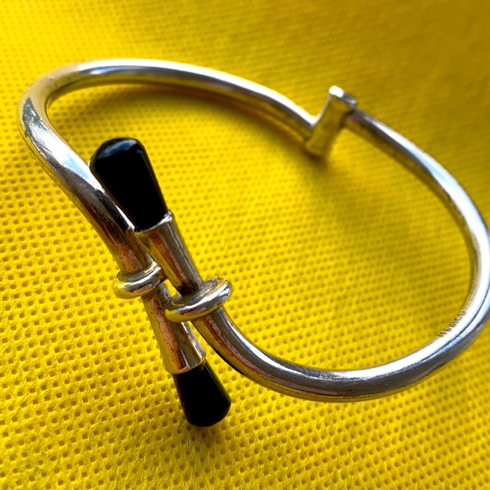 Taxco Mexico sterling silver bypass Onyx bracelet